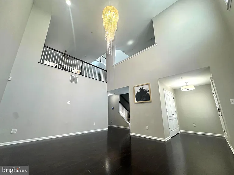 3313 Pietro Way — Photo 15