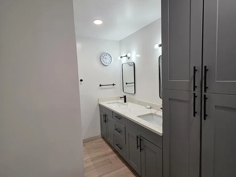 4036 E Moreland St #B — Photo 15