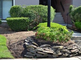 167 Echelon Rd APT 5, Voorhees, NJ 08043