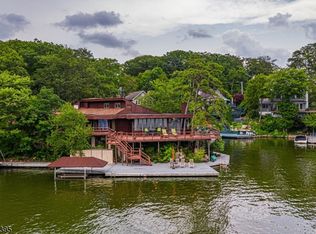 18 Dibert Rd, Andover, NJ 07821