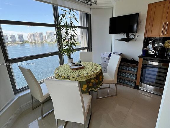 4th image of 3530 Mystic Pointe Dr APT 1215