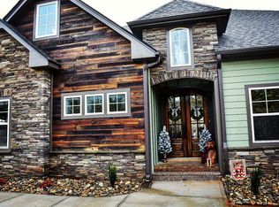 820 Spring Valley Rd, Inman, SC 29349