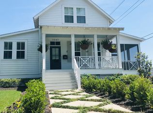 1947 Barbe St, Lake Charles, LA 70601