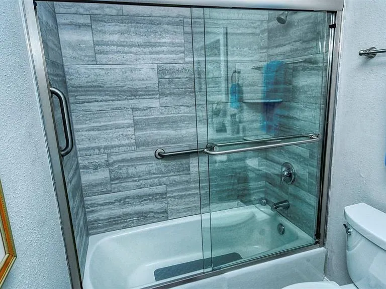 1255 E Peppertree Dr #305 — Photo 11