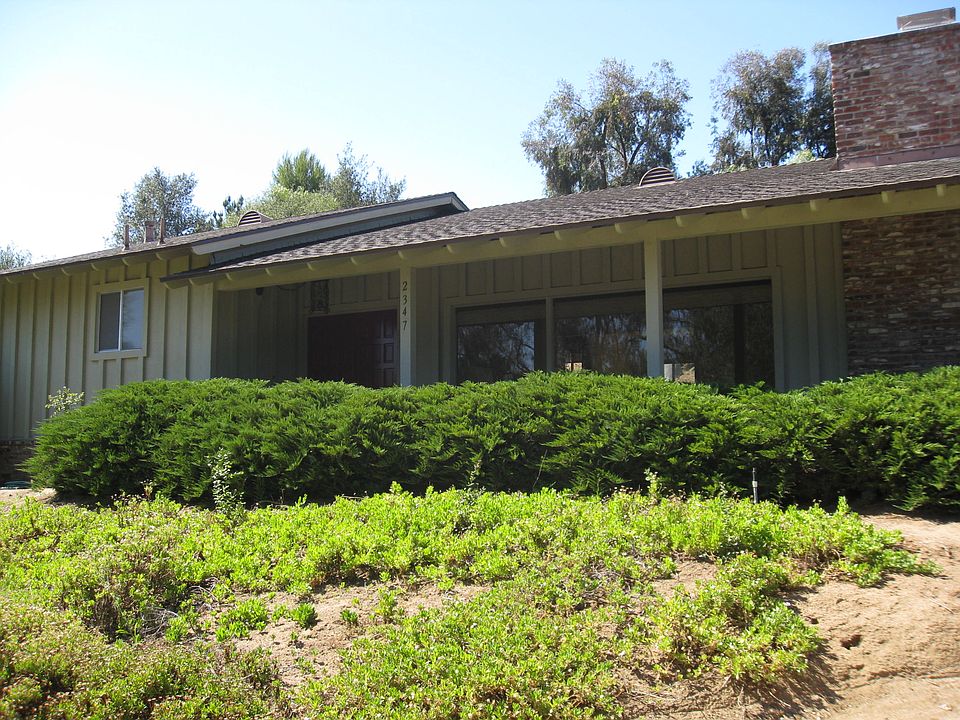 1st image of 2347 Avenida Del Diablo