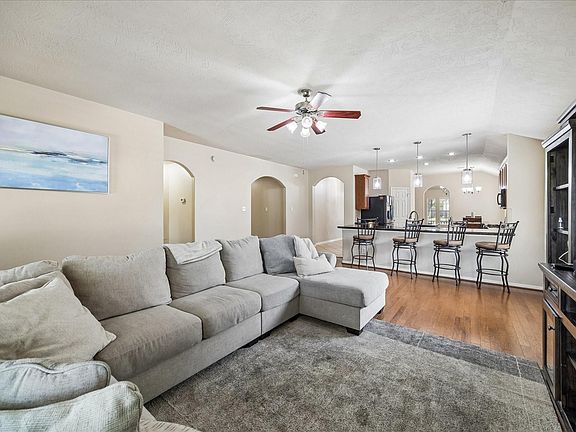 2nd image of 4527 Kenya Manor Dr