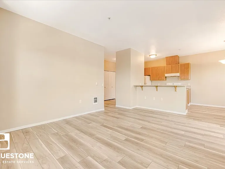 Hawk's Point Apartments — Photo 60