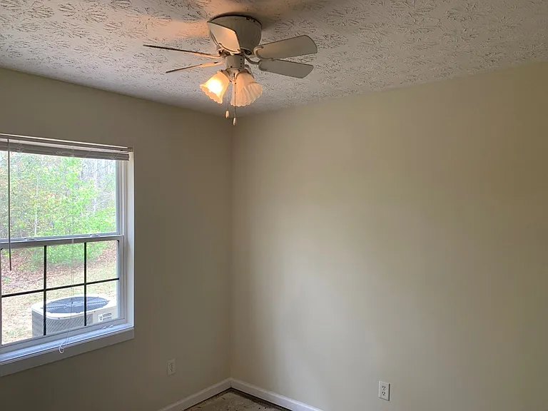 512A Gibbs St — Photo 9