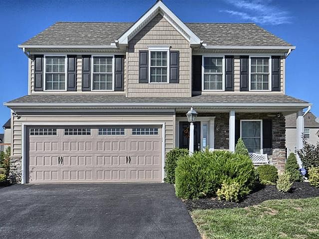 2nd image of 1339 Willow Creek Dr