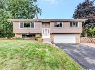 948 Mesa Dr, Oregon, WI 53575