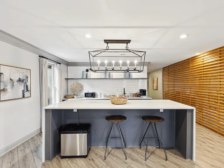 Forest Ridge Apartments — Photo 19