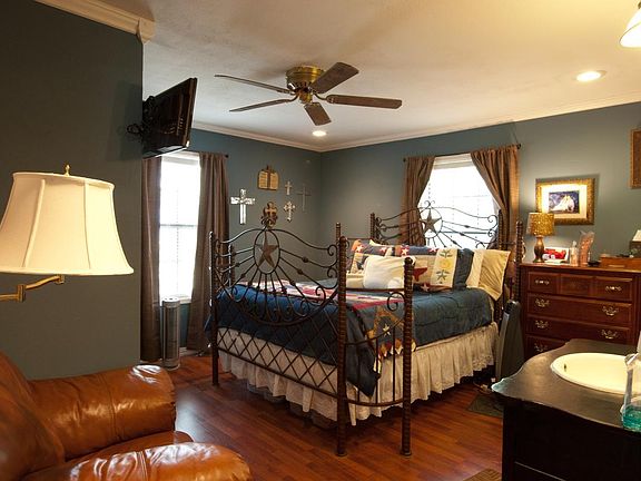Master Bedroom; bathroom attached