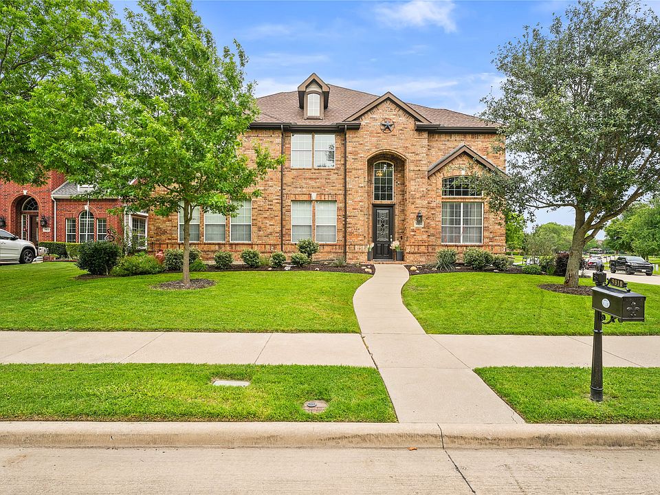 1st image of 9810 Fairway Vista Dr