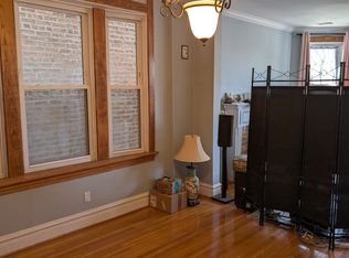 4723 N Maplewood Ave #2, Chicago, IL 60625