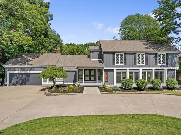 1065 Merriman Rd, Akron, OH 44303