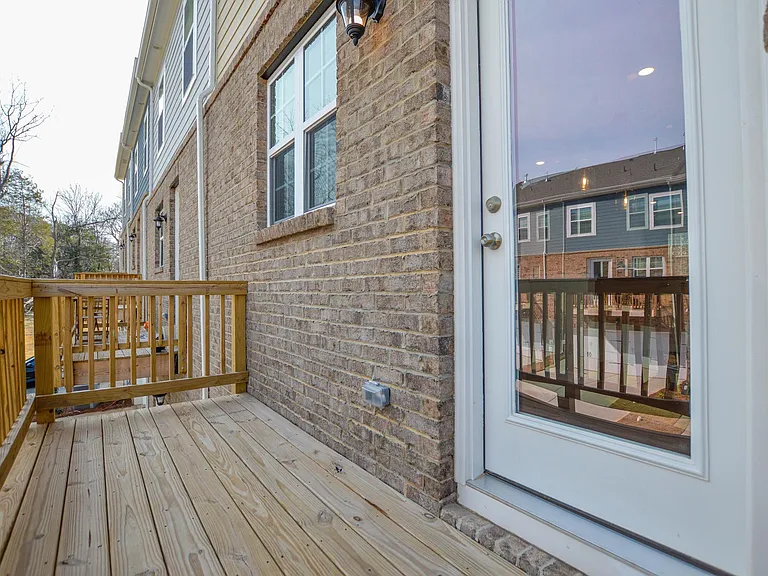 11055 Lawyers Rd #35 — Photo 31