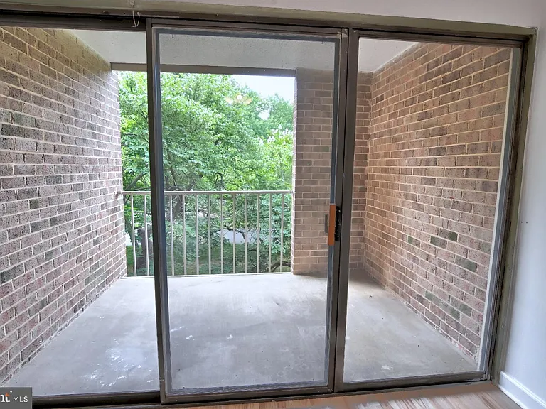 1580 Moorings Dr #11B — Photo 19