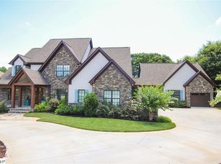 2 Fox Hunt Ln, Simpsonville, SC 29651