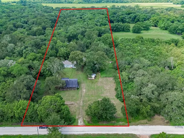 590 County Road 149 Crk, Boling, TX 77420