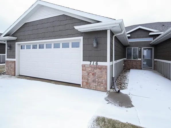716 E El Dorado Dr, Sioux Falls, SD 57108