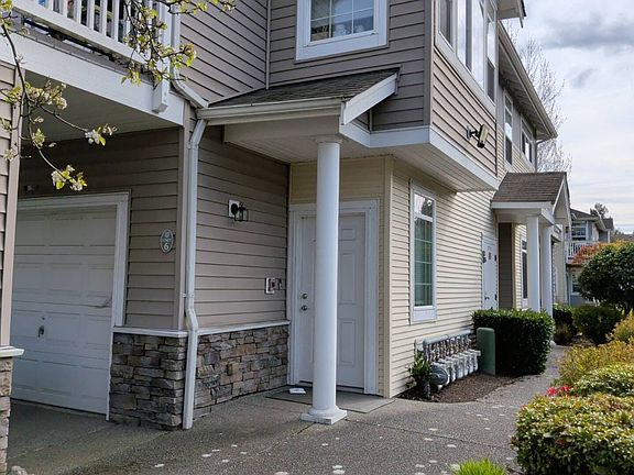 2nd image of 6826 20th St E Unit 6