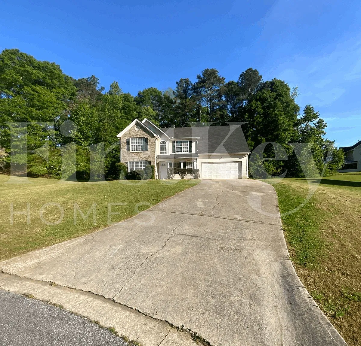 3 bed, 2.0 bath, 2144 sqft, $2,460 — Photo 1
