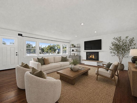 2nd image of 4551 Fairview Ave