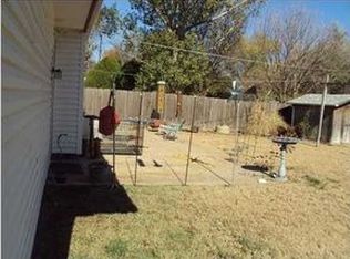 724 N Young St, Wichita, KS 67212
