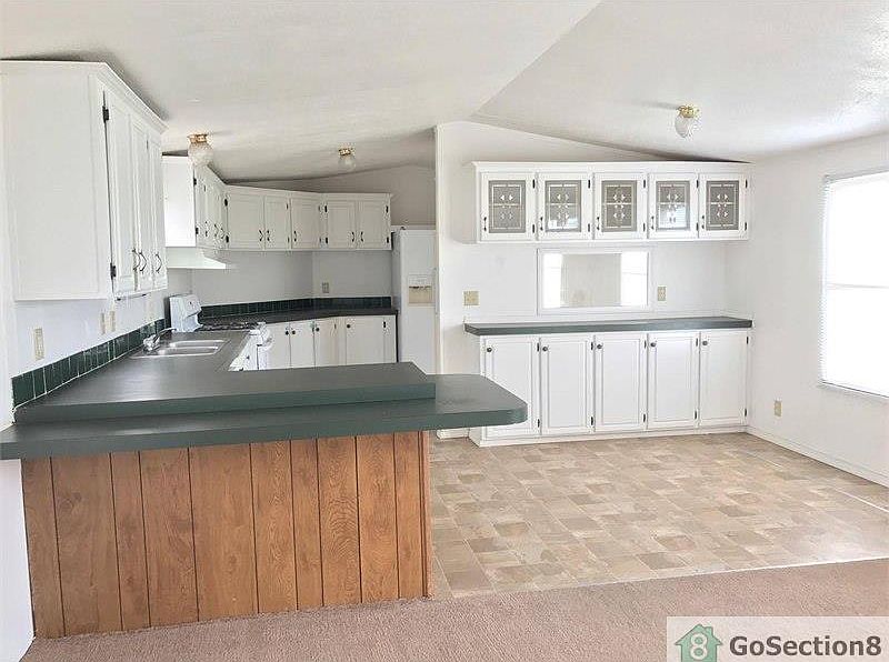 1st image of 2101 SW 38th St Lot 180