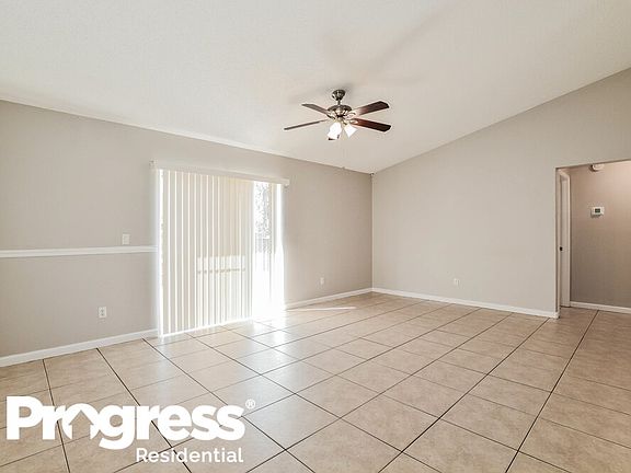 3rd image of 10700 Harkwood Blvd