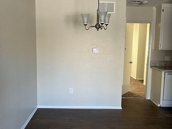 5th image of 24838 Newhall Ave #28