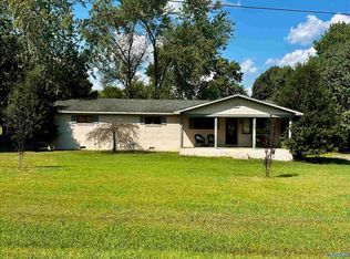 179 Vaughn Dr, Rainsville, AL 35986