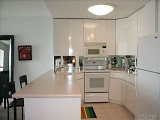 1st image of 100 West Broadway