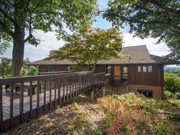 605 Floyd St, Blacksburg, VA 24060