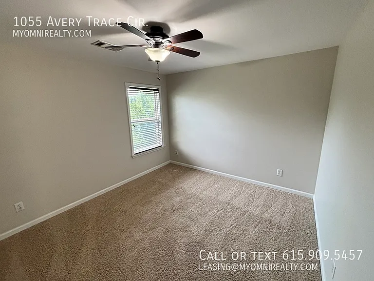 1055 Avery Trace Cir — Photo 31