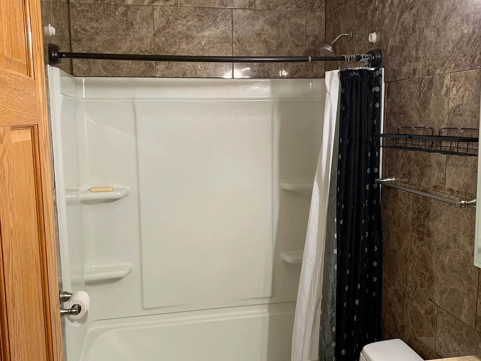 2 bed, 700 sqft, $1,260 — Photo 2
