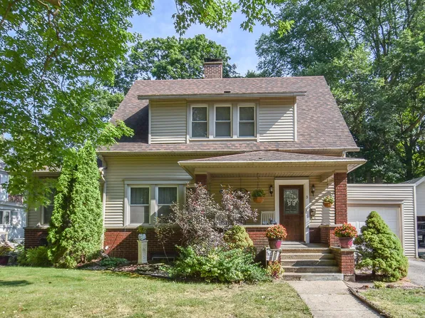 9 Cornwell Ct, Coldwater, MI 49036