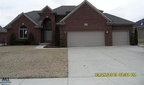 2nd image of 32853 Greenwood Dr