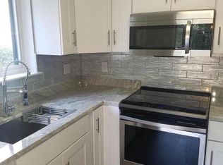 1897A Villaridge Dr #A, Reston, VA 20191