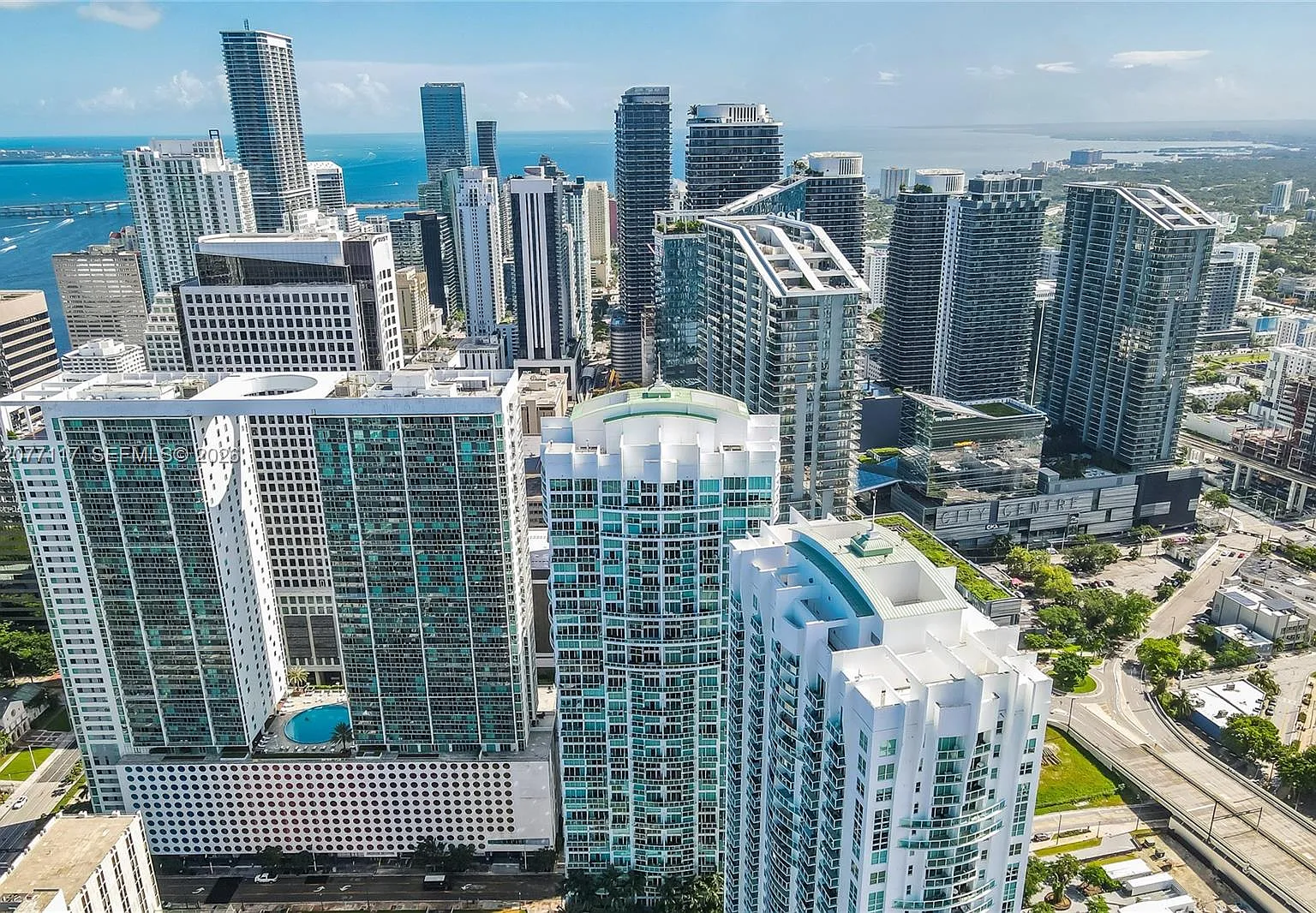 Brickell On The River S T — Photo 3