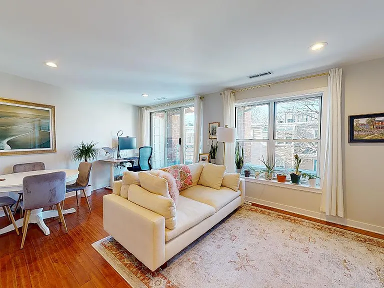 20 Chestnut St #308 — Photo 4