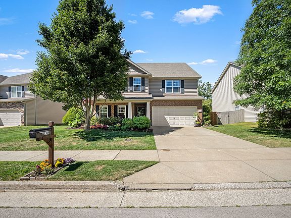 3rd image of 7305 Autumn Crossing Way