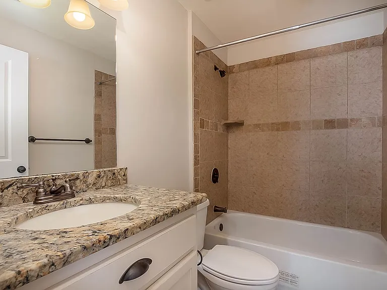 917 Homewood Dr #1 — Photo 16