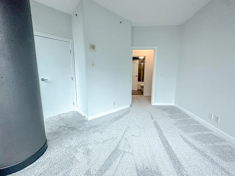 220 12th Ave SE #1504 — Photo 10
