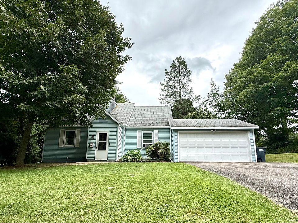 1st image of 46 Scott Dr