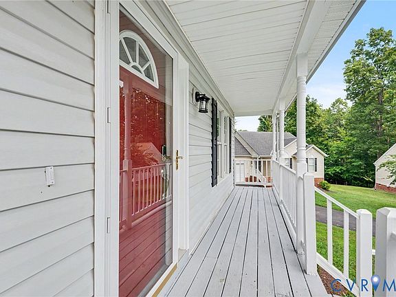 3rd image of 7906 Featherchase Pl