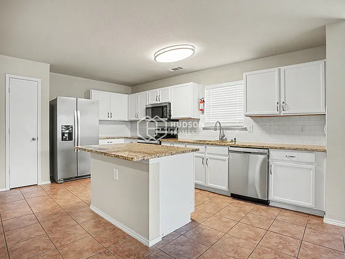 313 Quail Run Rd — Photo 4