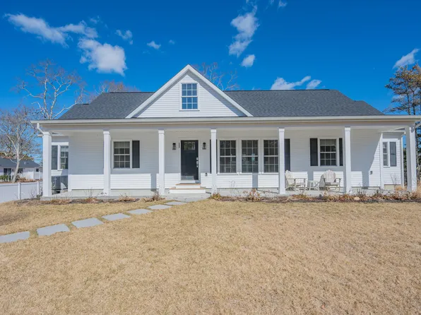 122 Exeter Road, West Yarmouth, MA 02673
