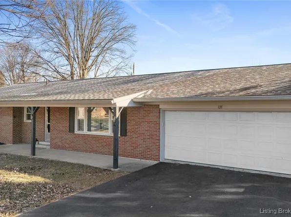 137 Presbyterian Avenue, Hanover, IN 47243