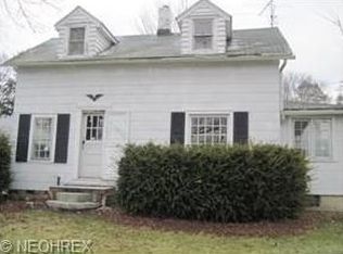 2562 E Garfield Rd, New Springfield, OH 44443